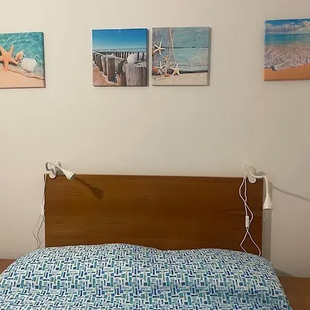 Apartment Il Mare Alla Finestra *